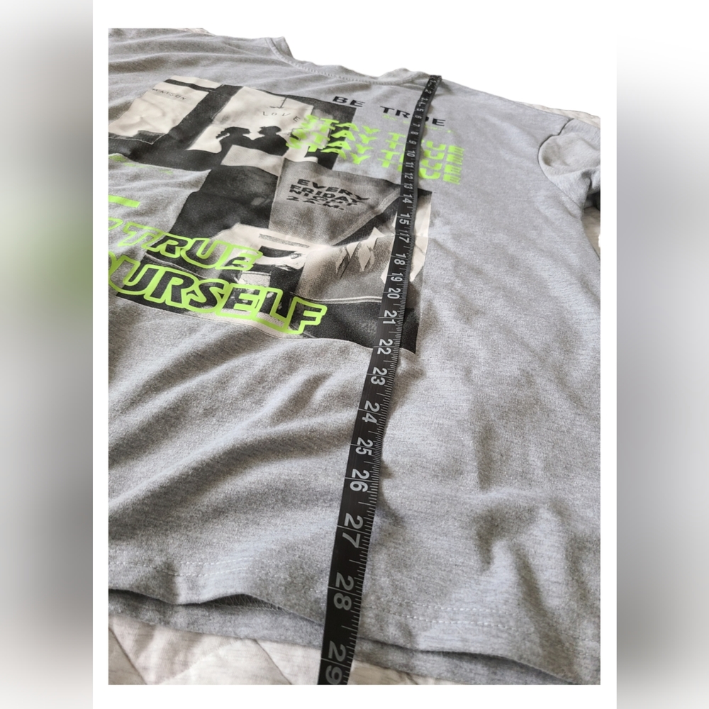 SHEIN | GRAPHIC LONG SLEEVE | STAY TRUE | STAY TRUE TO YOURSELF | SIZE MEDIUM - Picture 9 of 12